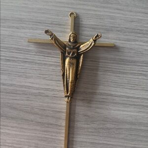 Vintage Crucifix No. 3